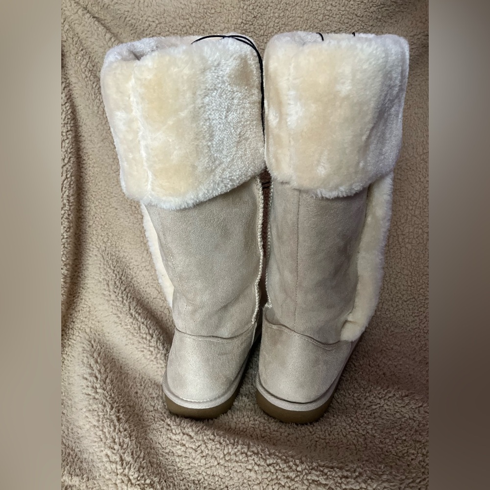 Cream Cozy Faux-Suede Women's Winter Boots - Picture 7 of 12